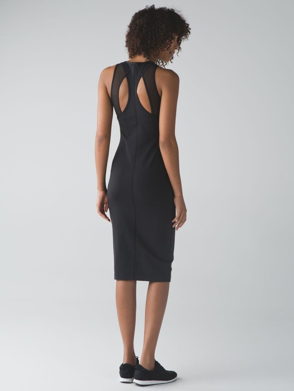 Lululemon Globetrotter Dress Black